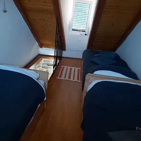 Apartment Otok